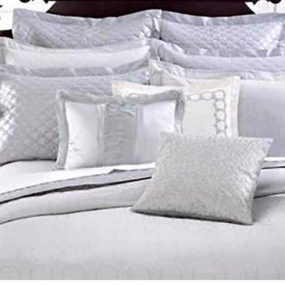 Martha Stewart VENDOME 20x16" Decorative Pillow - Picture 2 of 5